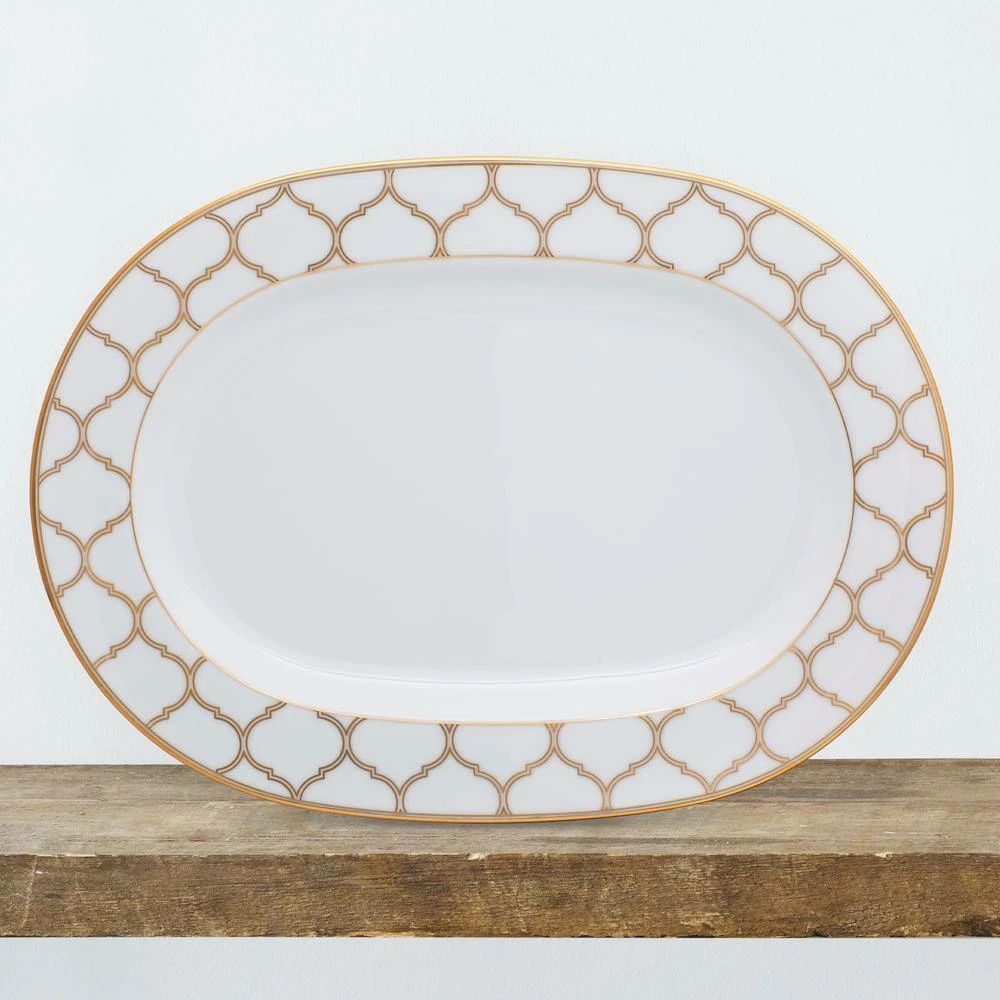 14 in. Gold Porcelain Eternal Palace Oval Platter by Noritake 2 14 in. Gold Porcelain Eternal Palace Oval Platter by Noritake - Image 2